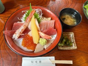 海鮮丼
