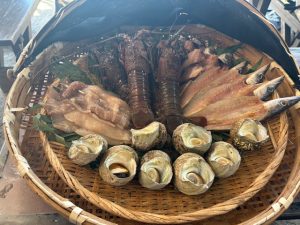 海女さんが取った海産物